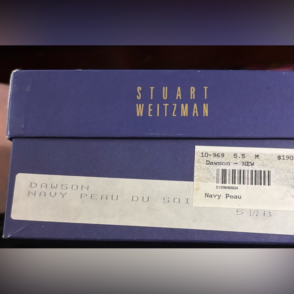 Vintage Stuart Weitzman DAWSON NAVY
PEAU DU SOIE 5 1/2 - Picture 4 of 16